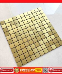 Gạch Mosaic thuỷ tinh kim loại vàng VINTT025