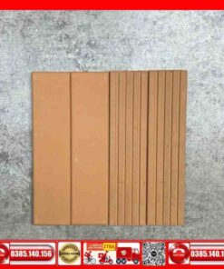 Gạch Thẻ Trang Trí 6x24 vàng kem chấm bi